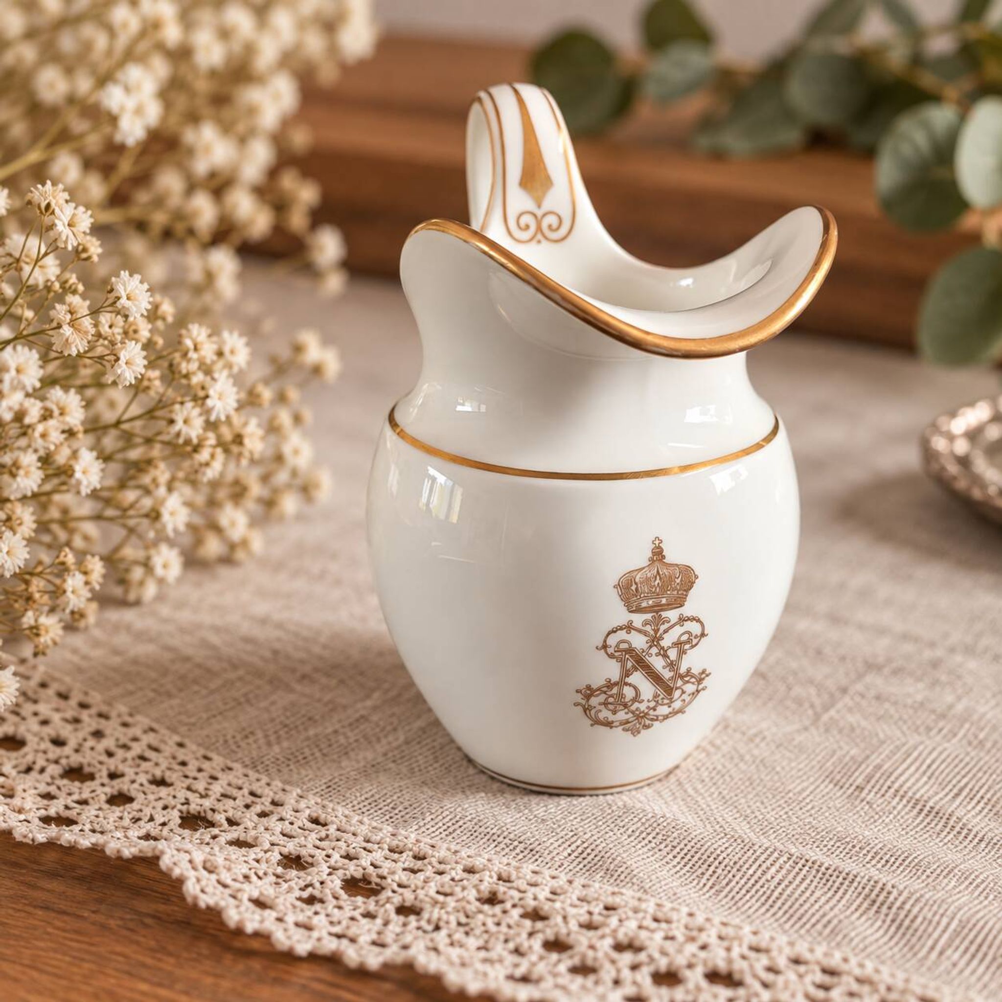 Sèvres Porcelain Milk Jug gilded with fine gold, Napoleon III, 1863-1864 | Imperial Cream Jug | Rare French Antique
