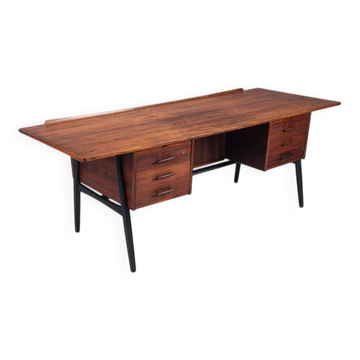 Scandinavian executive desk in rosewood with bar Denmark 1960