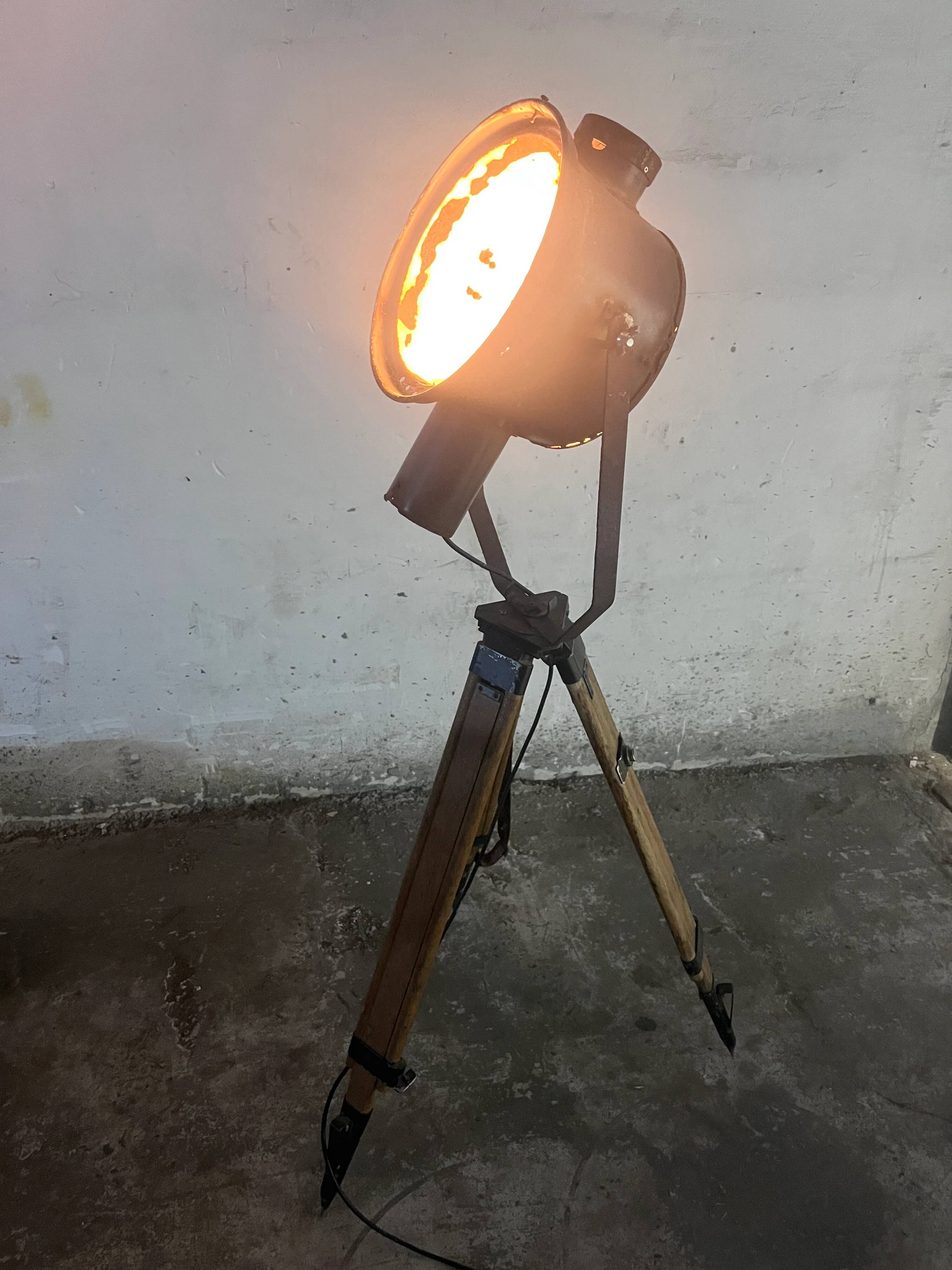 Industrial spotlight floor lamp on tripod PZO STG 4, Poland, 1970s