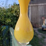Vase en cristal jaune Cristallerie d'Aubusson