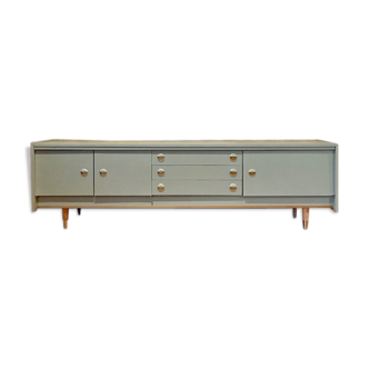 sideboard