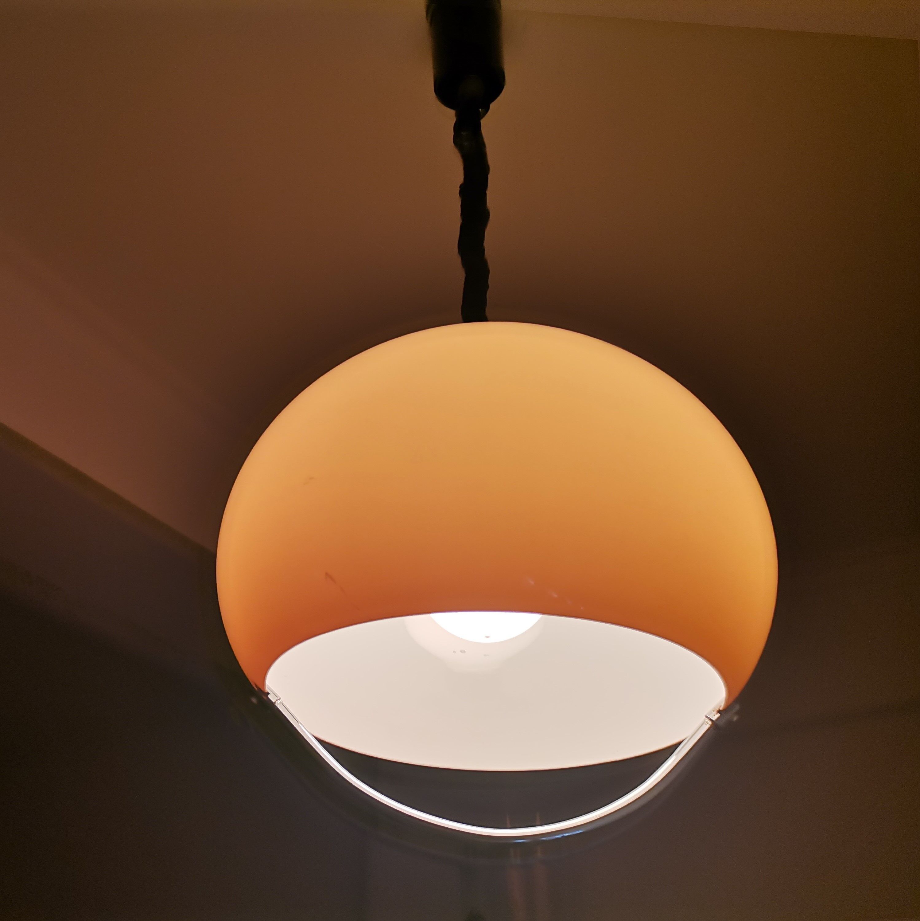 Italian 1970s Meblo pull down lamp by Massoni for Guzzini