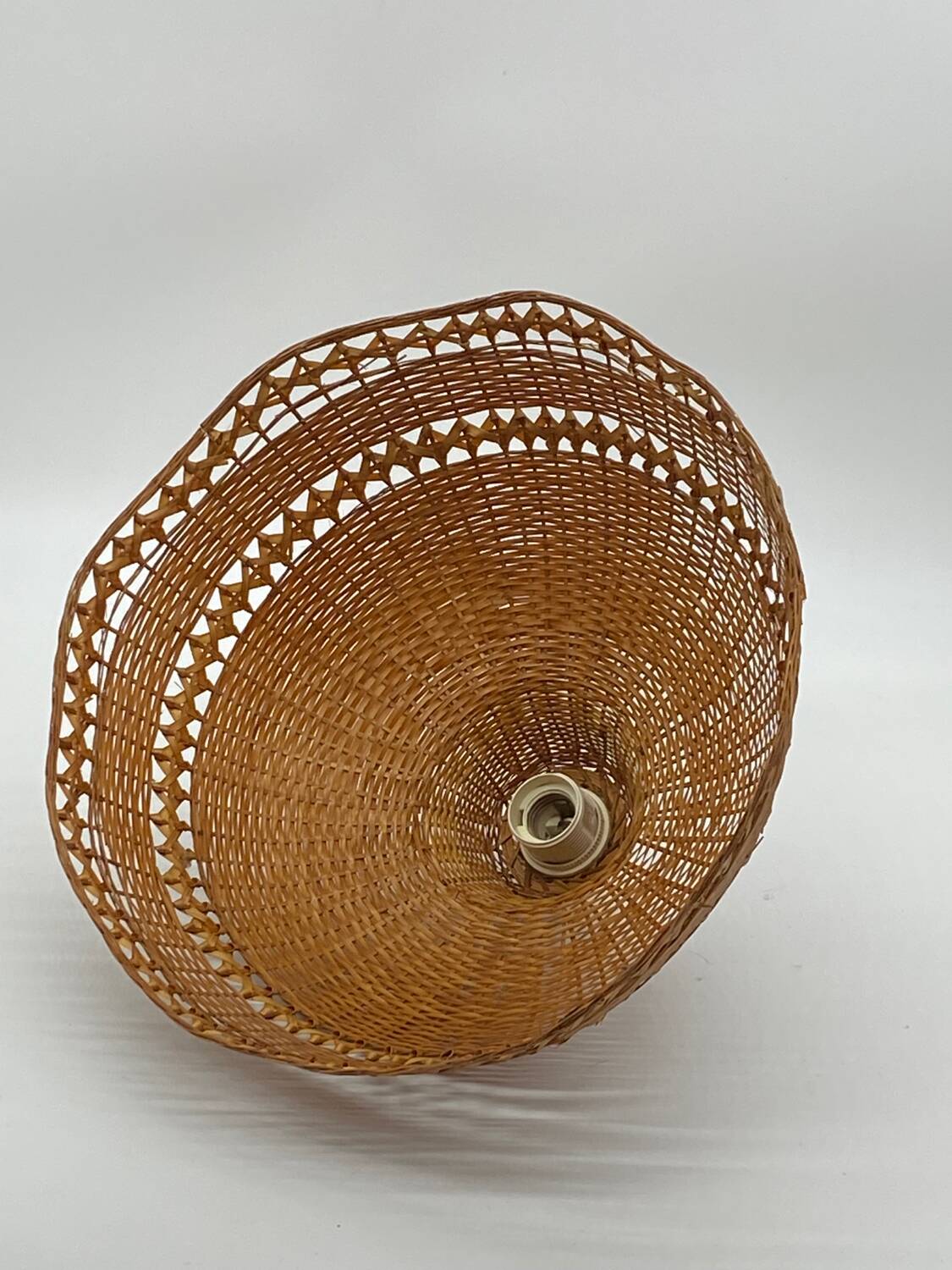 Suspension / Rattan lamp / wicker / natural fibers, vintage