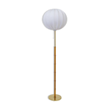 Mid-century floor lamp in brass and oak by Falkenbergs Belysning, Sweden, 1960s.