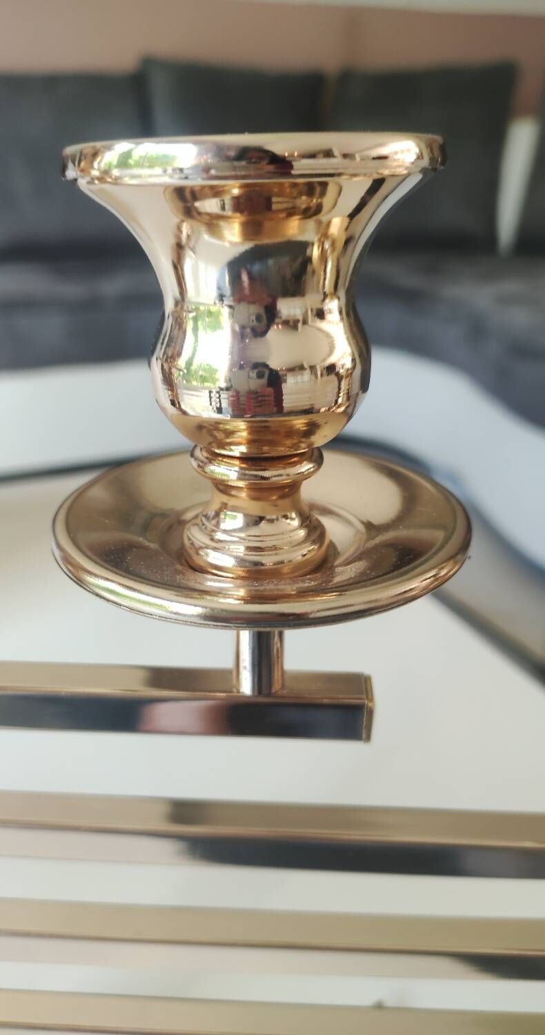 Large Aulica Menorah/Jewish Candlestick with 9 lights. In gold-plated metal.