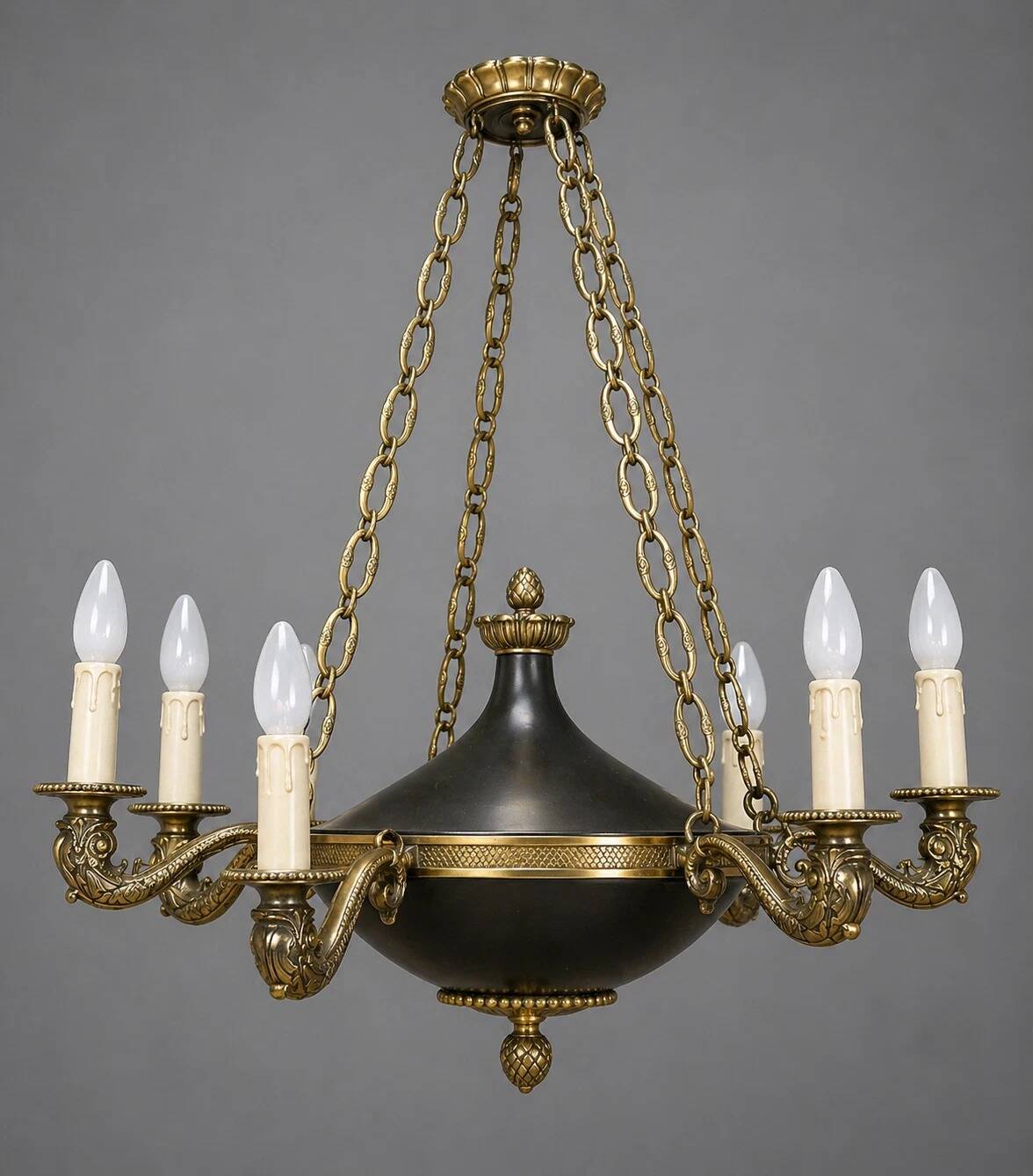 Empire-style chandelier in finely chiselled and gilded bronze