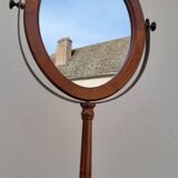 Psyche barber mirror with tripod base in cherry wood with system