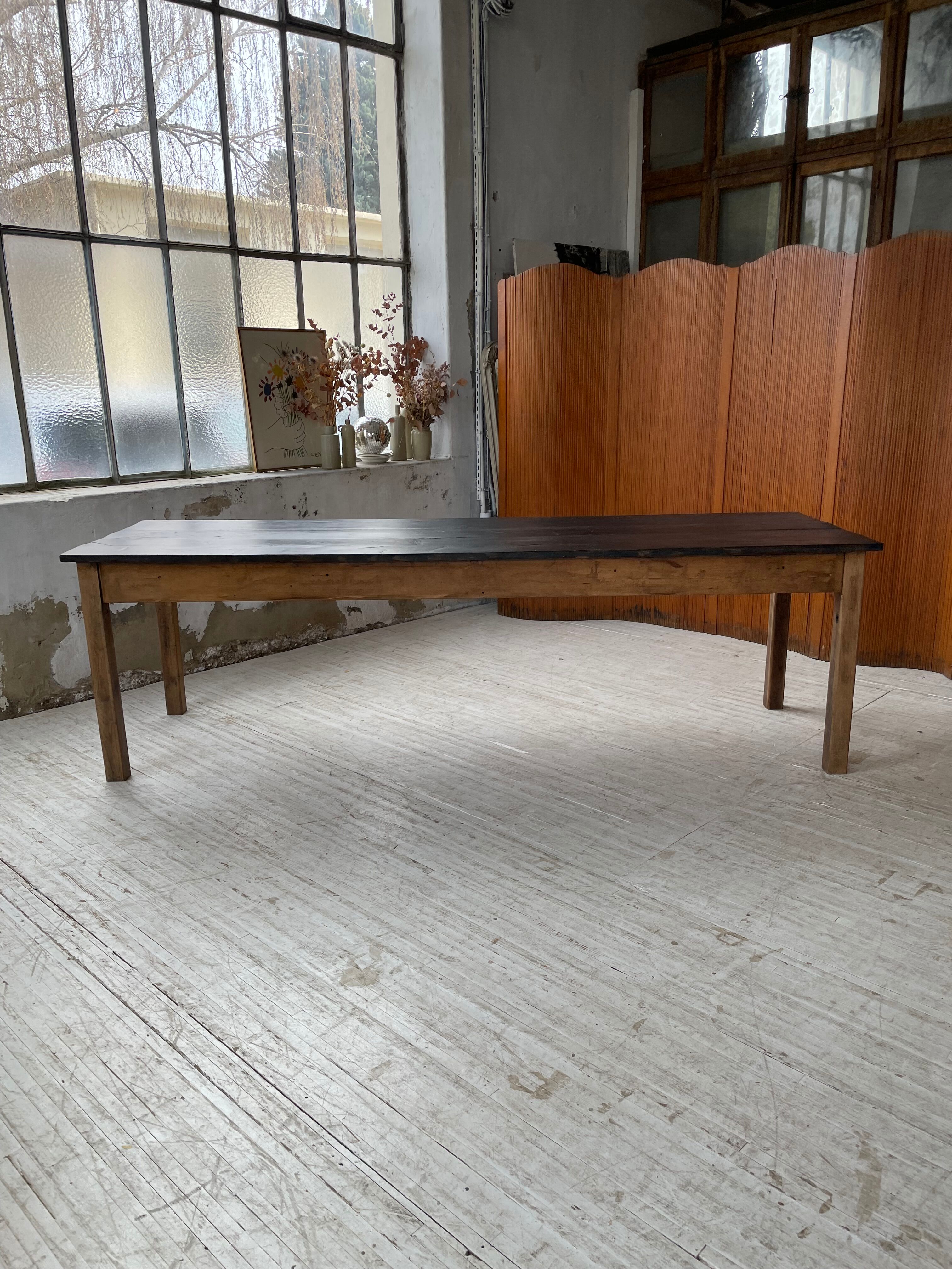 Black pine farm table 250 cm