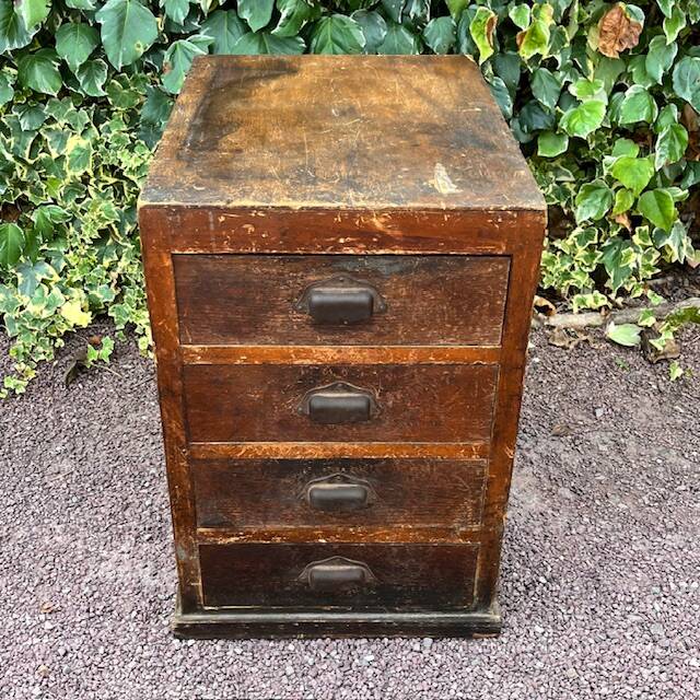 Cabinet - 4 drawer trade furniture with shell handles