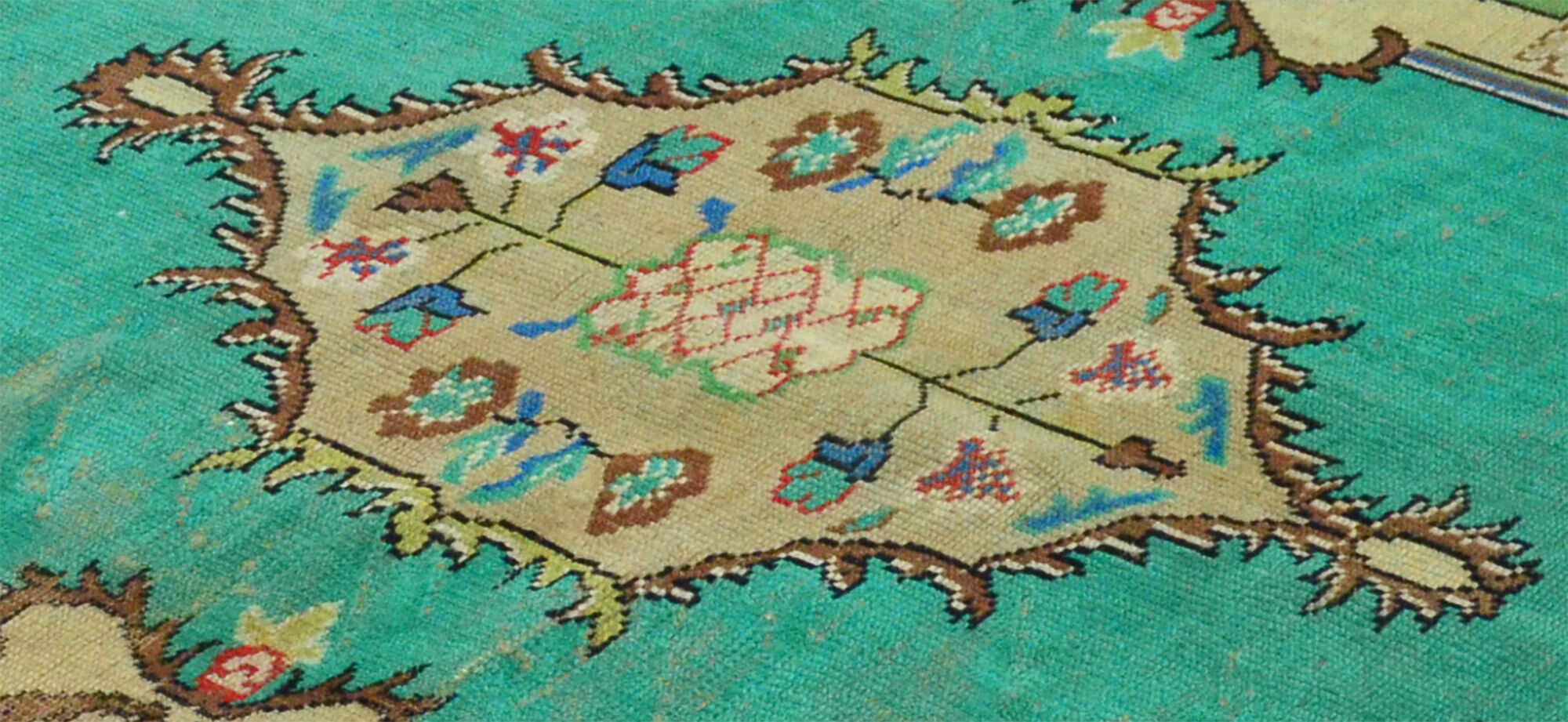 Anatolian handmade vintage rug 272 cm x 169 cm