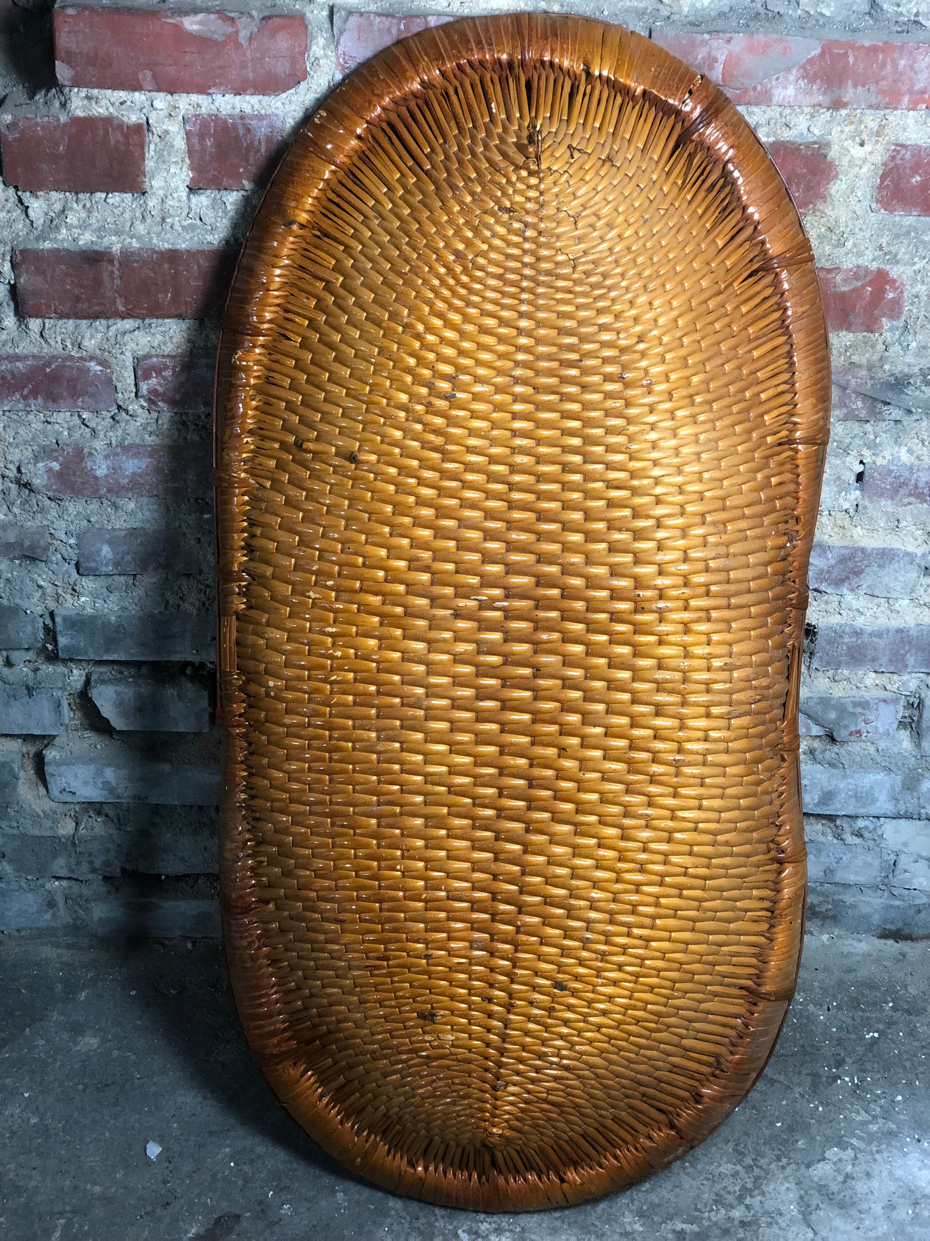 Panier de cueillette vintage en osier tressé
