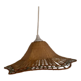 Braided wicker suspension