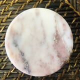 Glass bottoms with onyx support