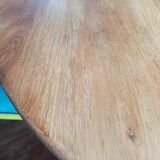 Round oak table/dining table/solid wood table/large table