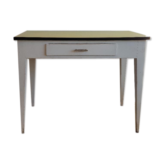 Vintage table circa early 1950