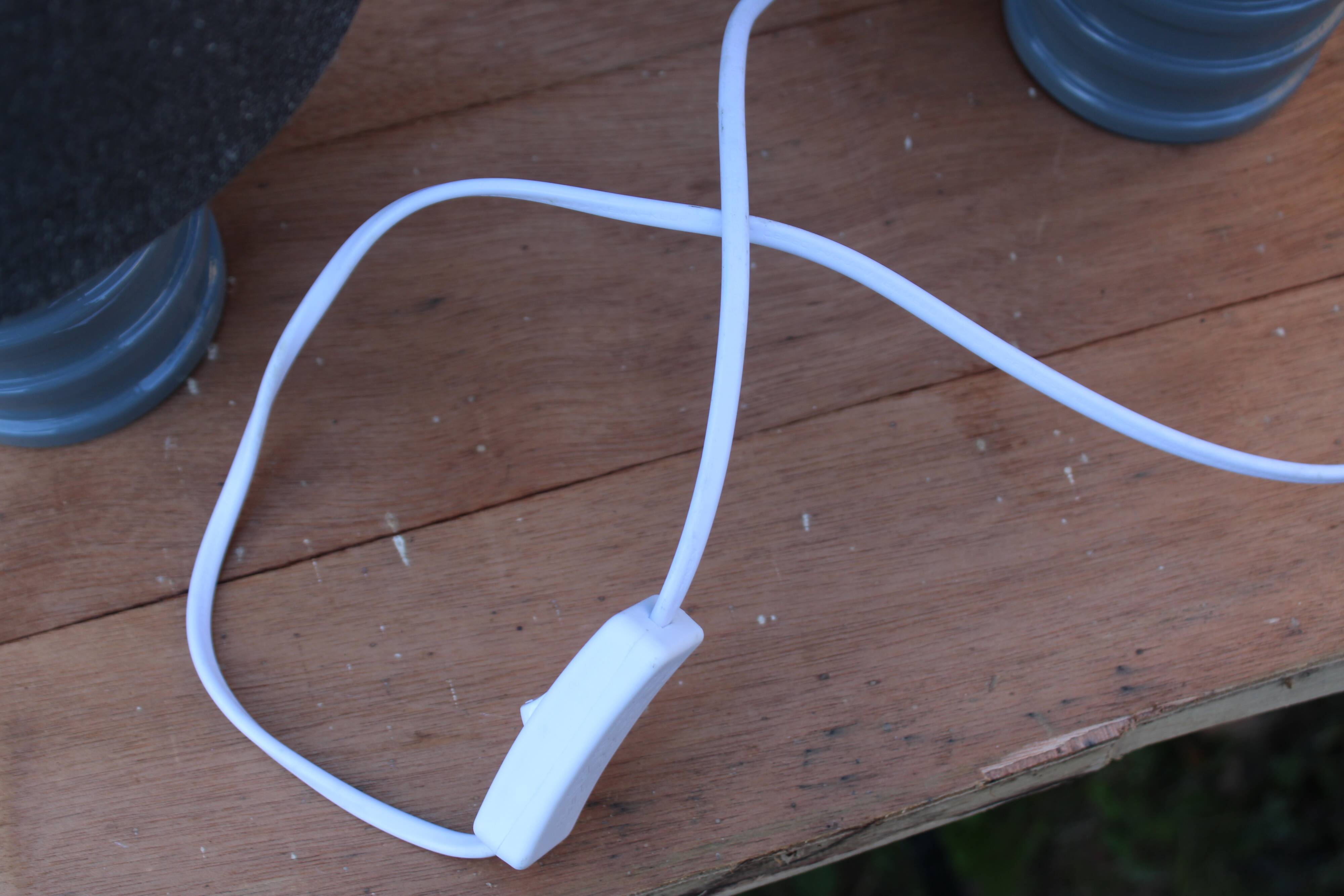 Pair of grey ceramic lamps & mottled grey lampshades – Contemporary design