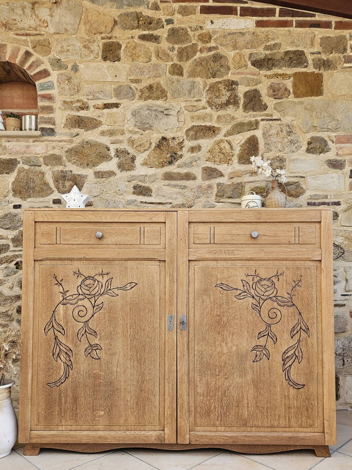 Buffet parisien art déco