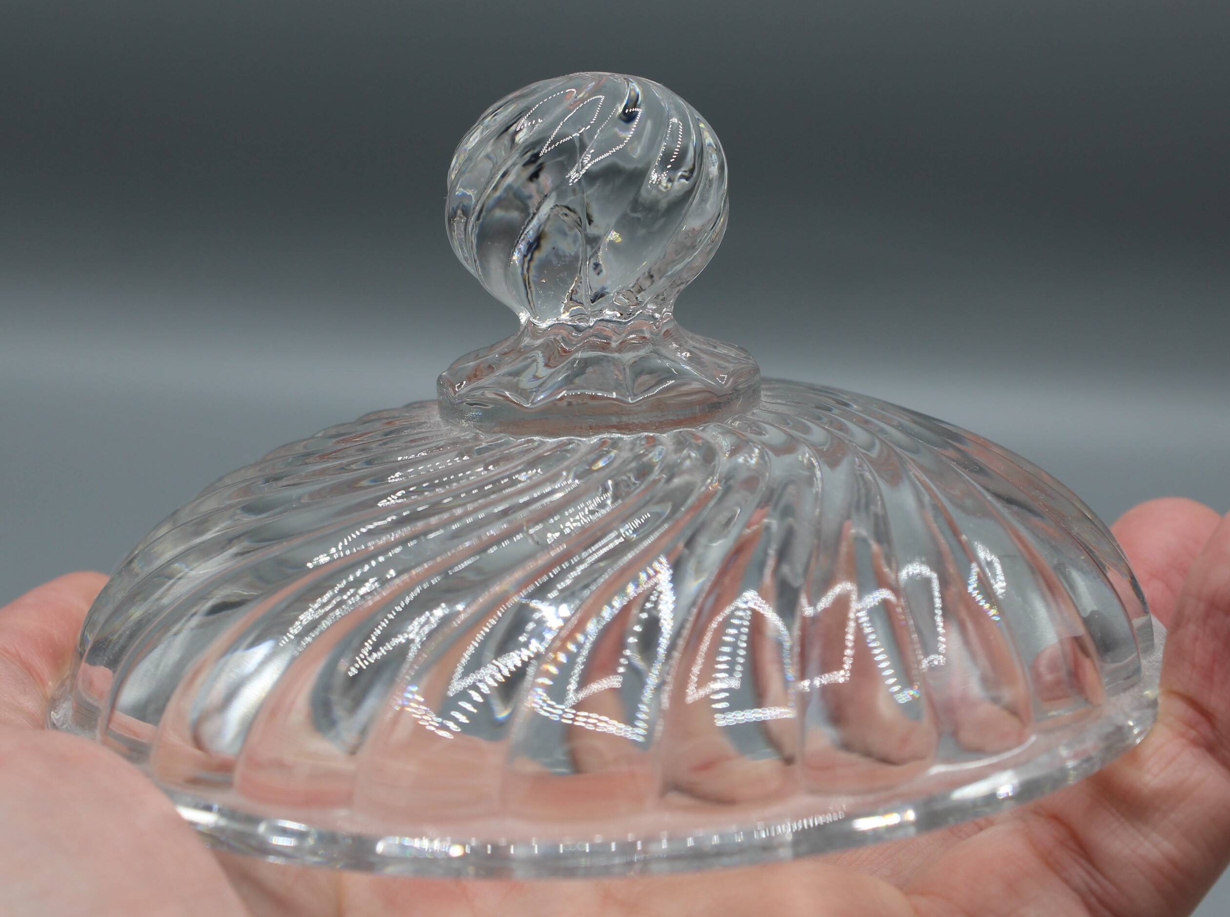 Sugar bowl, candy bowl