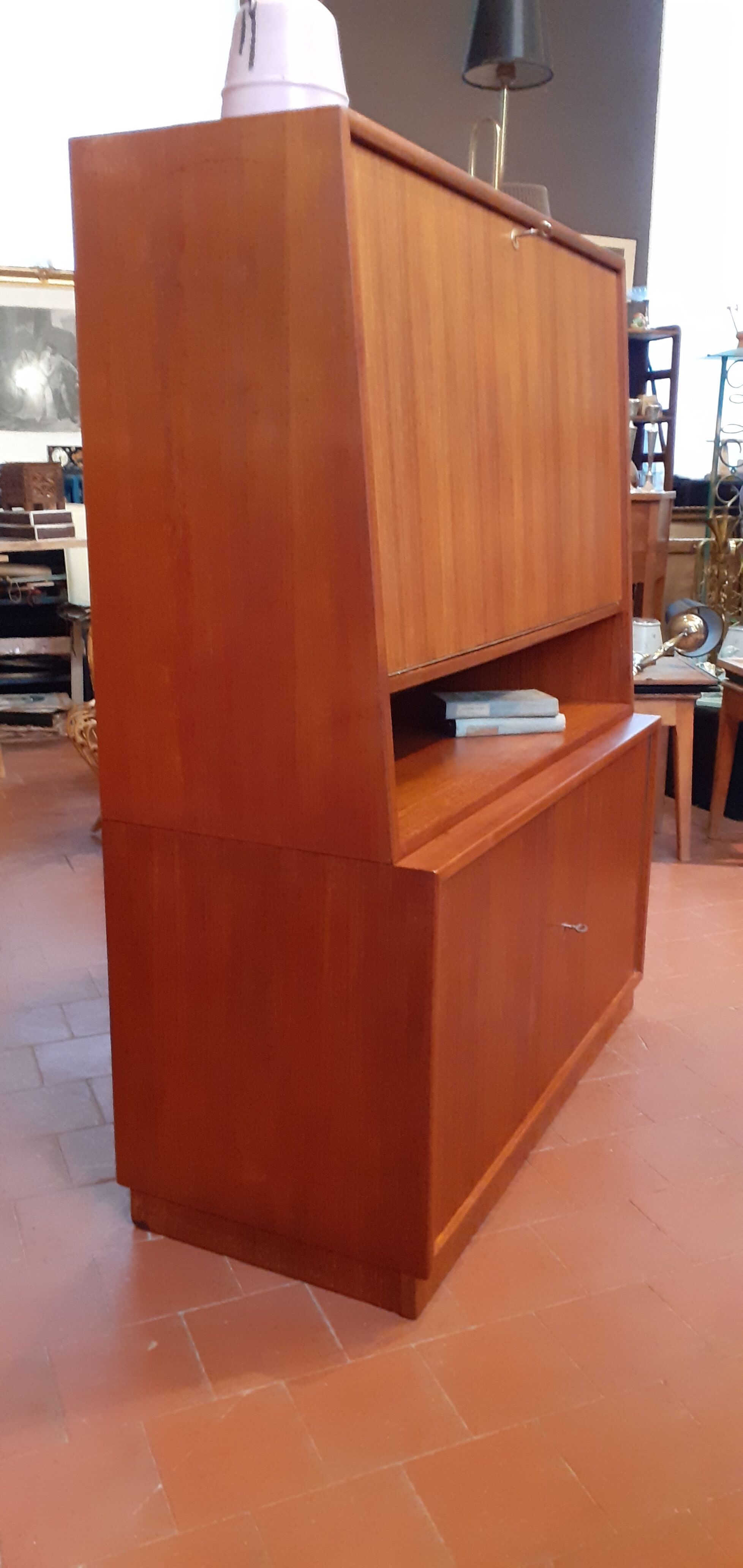 Vintage desk year 60 Scandinavian style