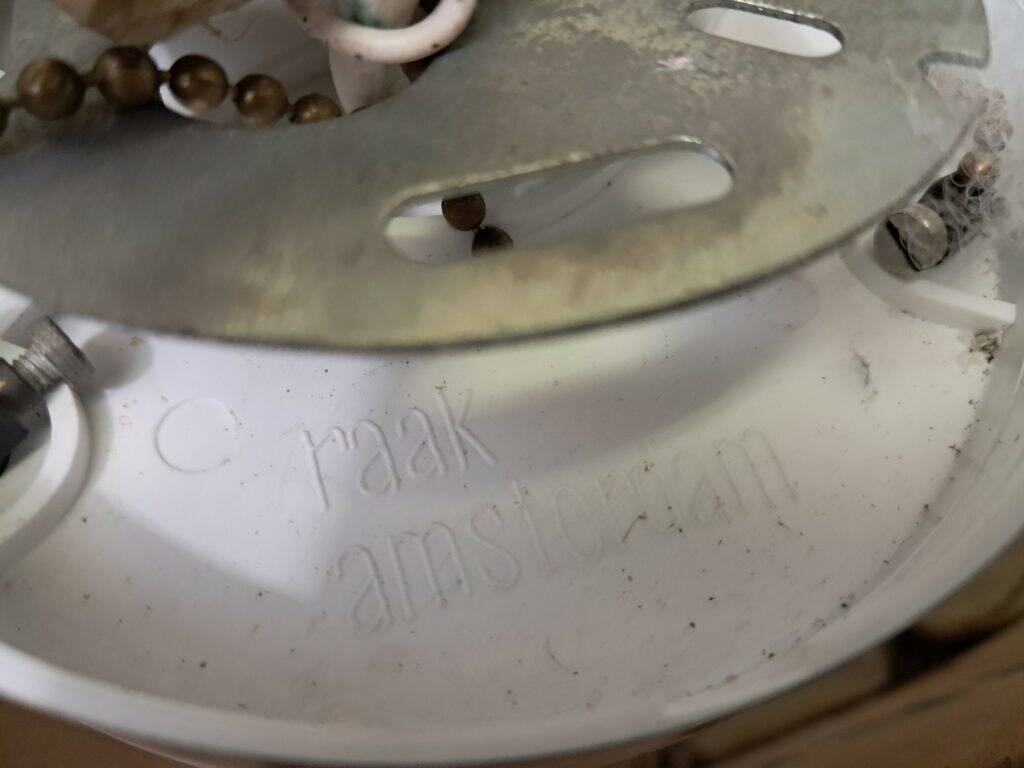 Raak “High Chaperral” pendant light