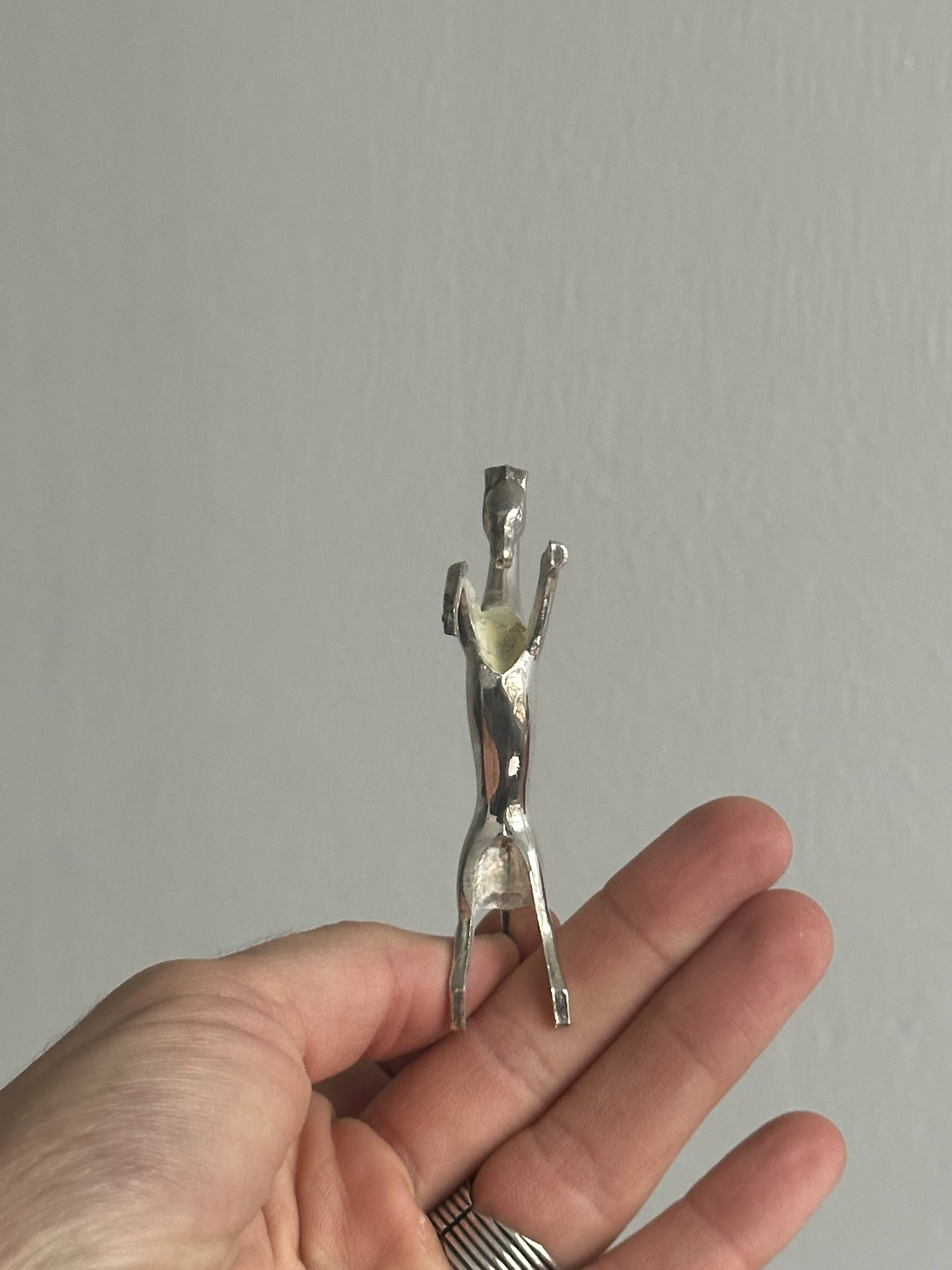 6 silver metal horse knife holders