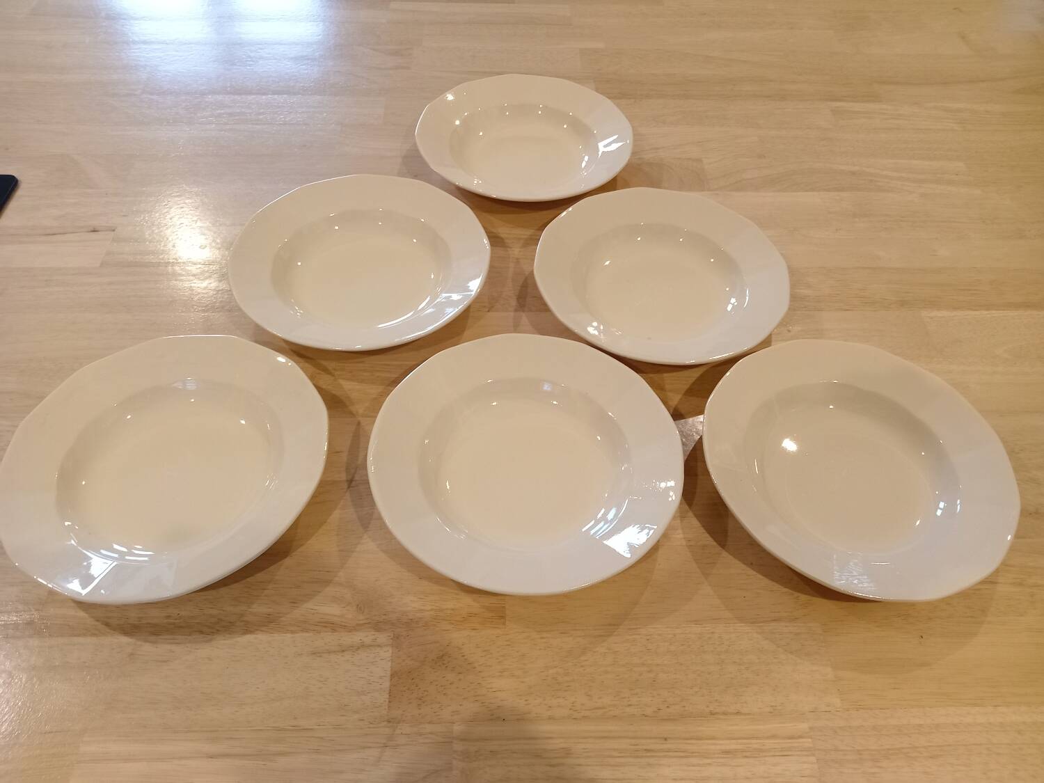 Set of vintage 1930s plates