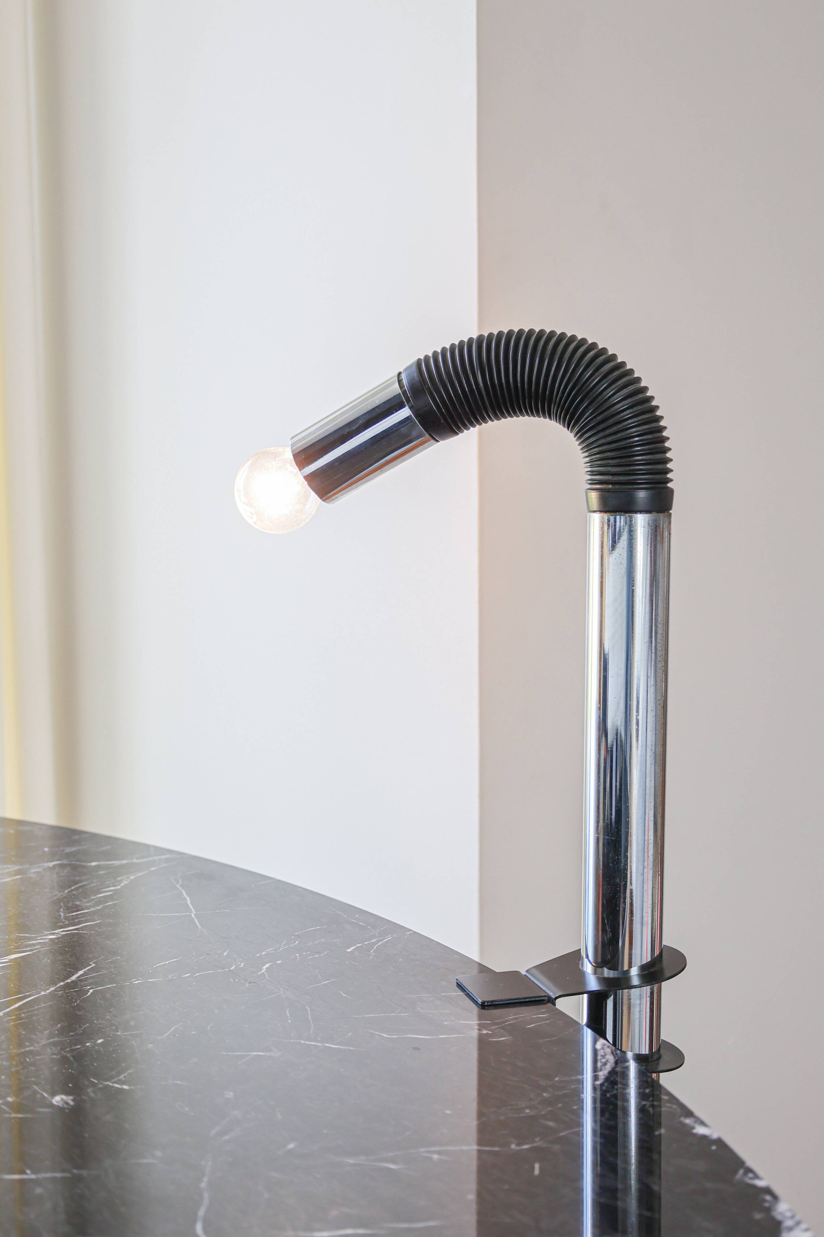 Ensemble de 2 lampes de bureau à pince 'Elbow' de Targetti Sankey