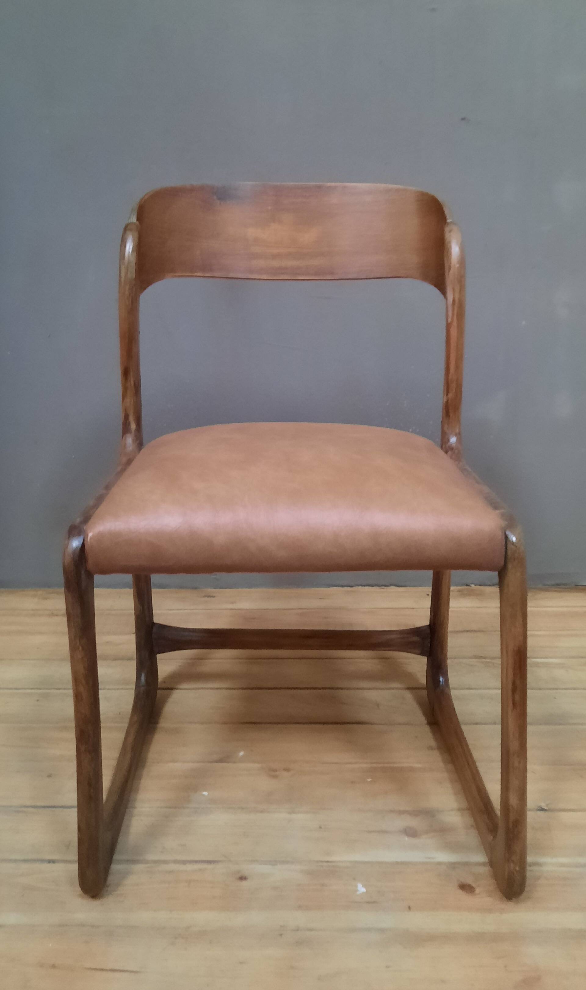 Chaise "traineau"