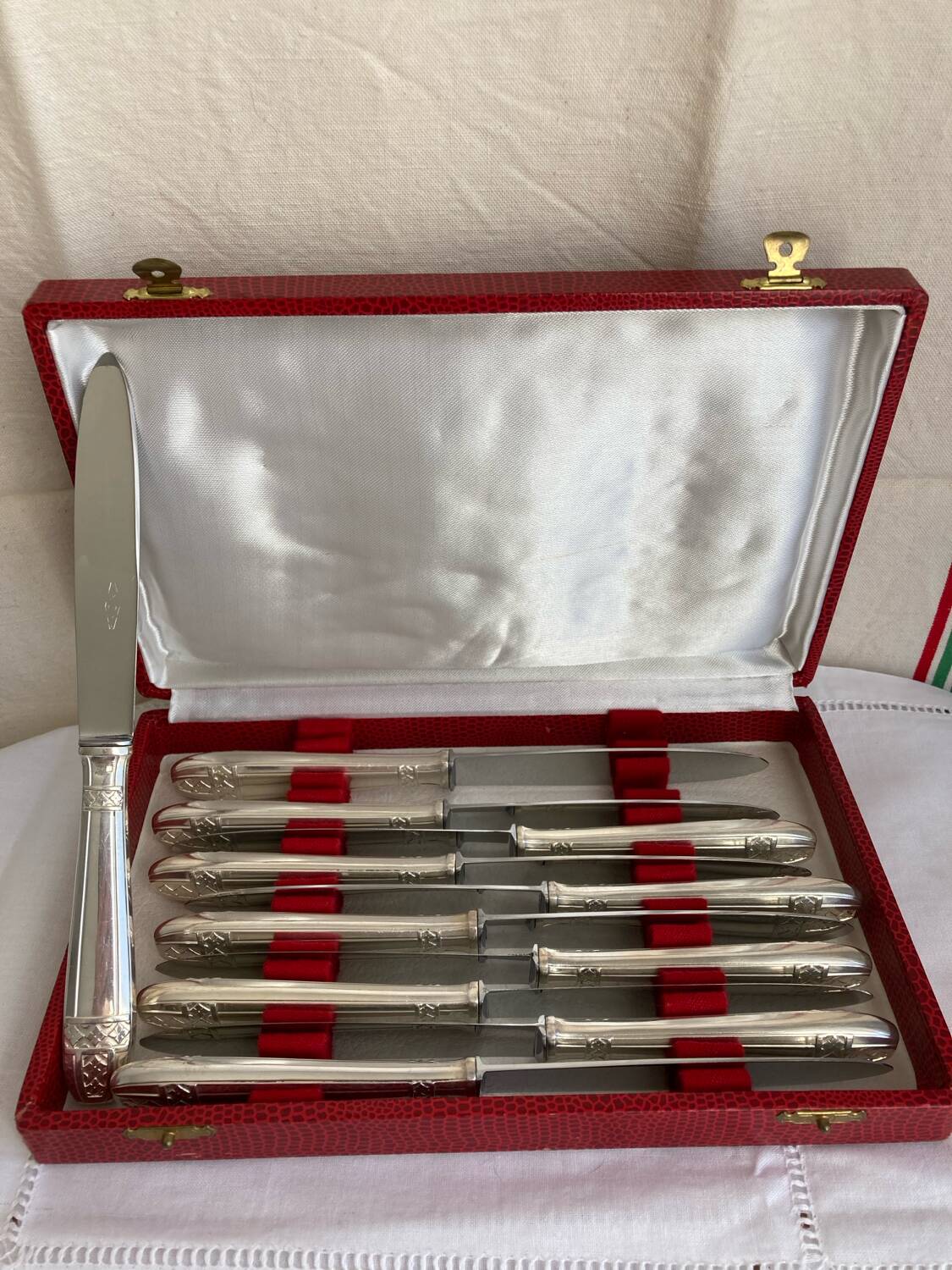 Monaco Grand Prix knives