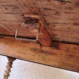 Round solid wood table 4 legs