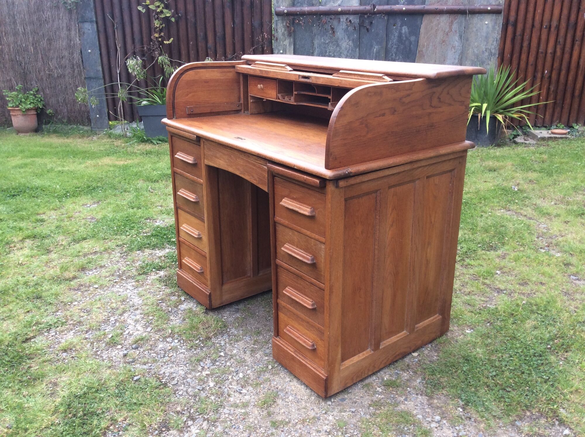 Old Angus London brand double-box sliding cylinder curtain desk.