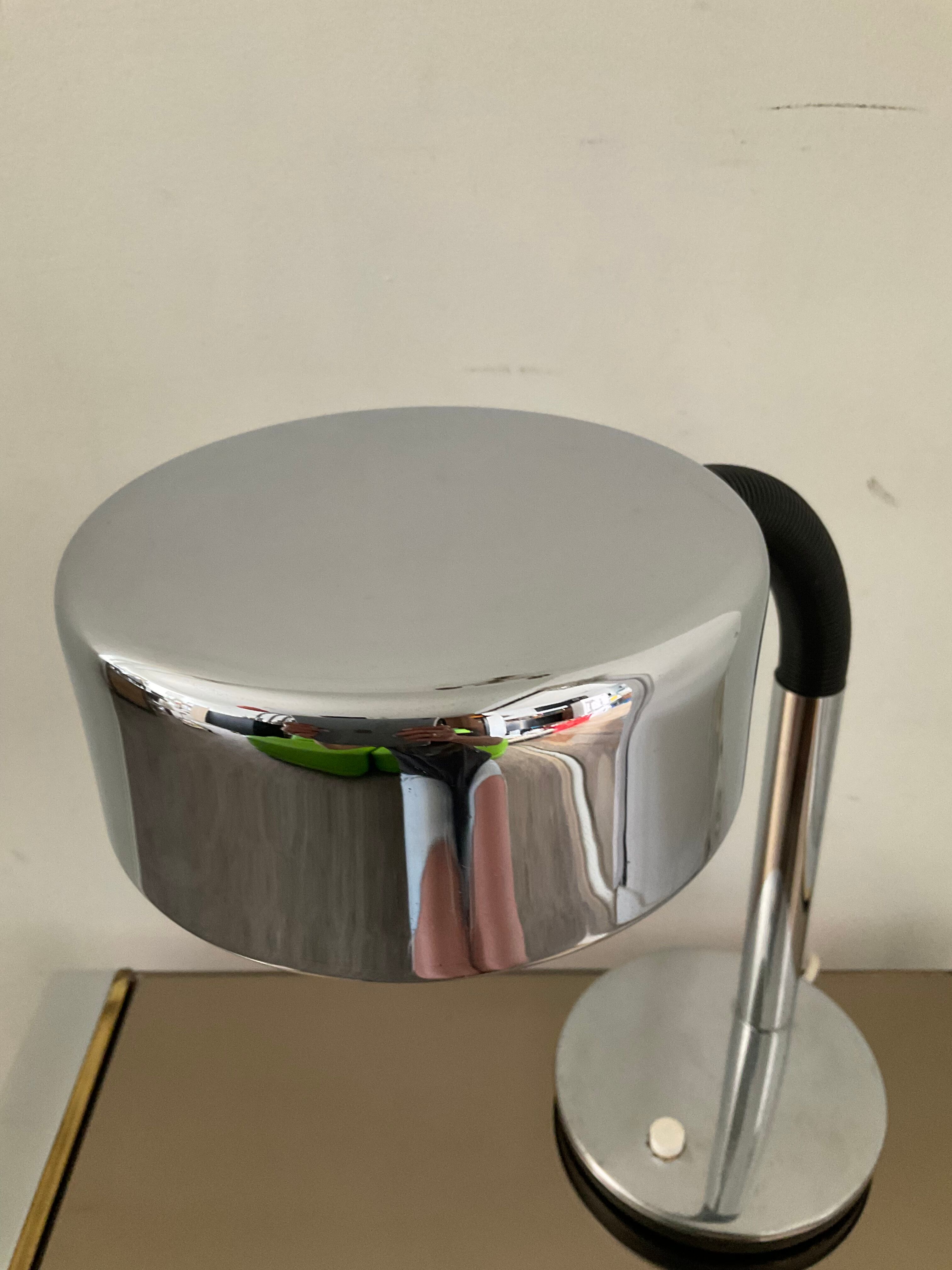 Articulated lamp in chrome metal from the 70s