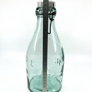 Grande bouteille "Mercur" en verre et bouchon en céramique • 2L • 1930