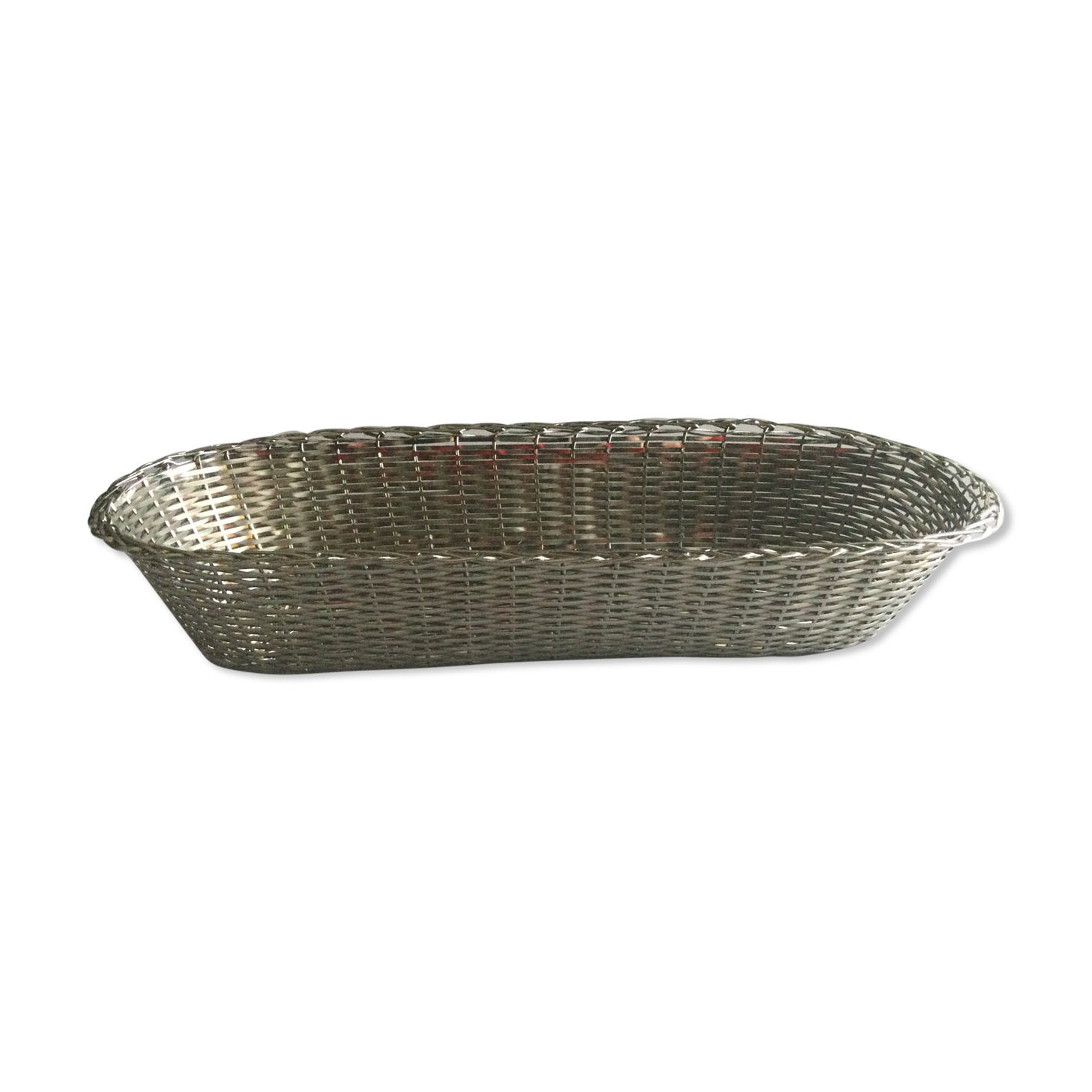 Braided silver metal bread basket