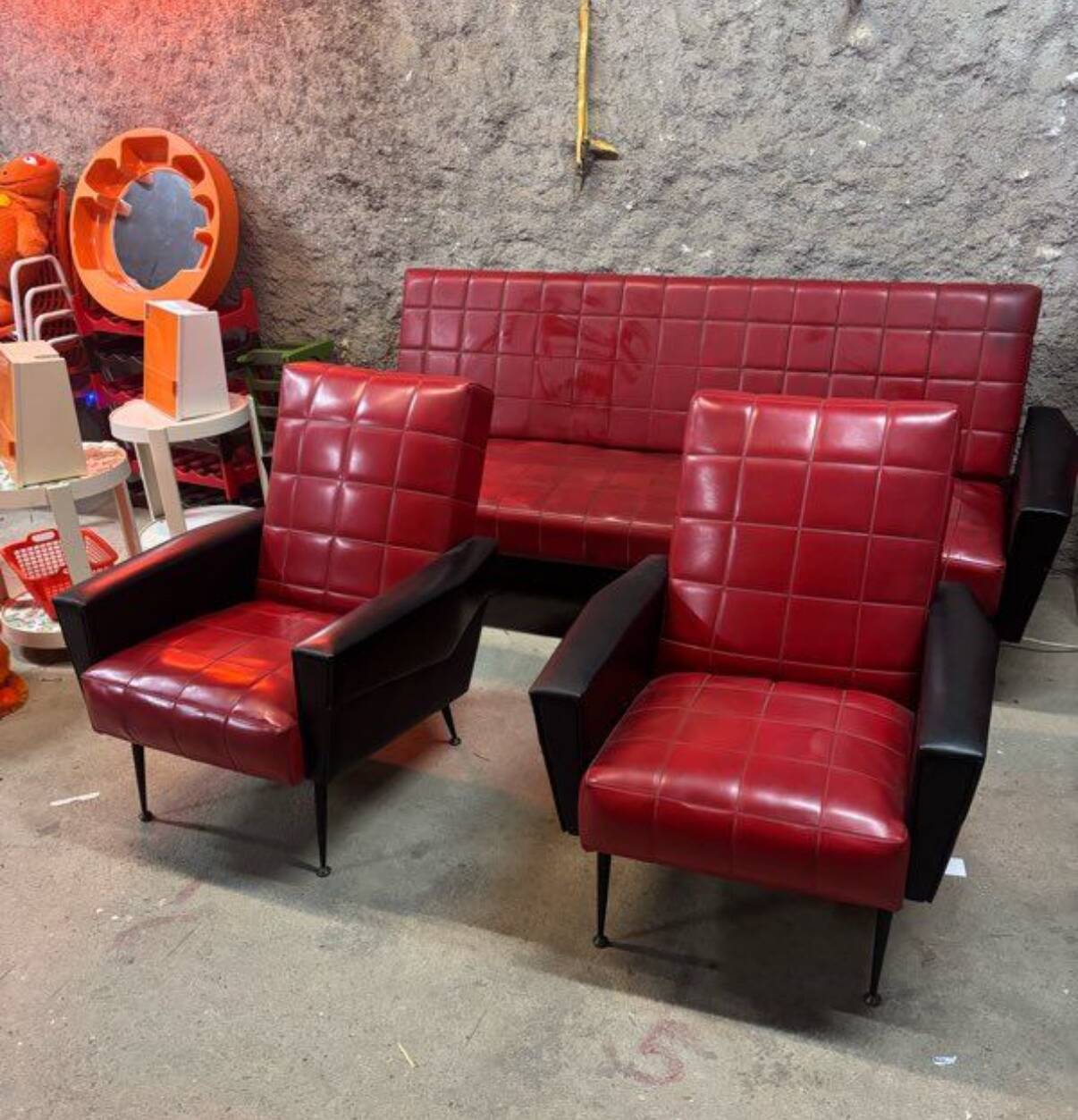 Vintage sofa and 2 armchairs with compass feet