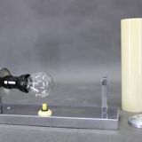 Applique murale tubulaire chromée de style Bauhaus des années 1930, abat-jour en verre crème, Tchécoslovaquie, ESČ