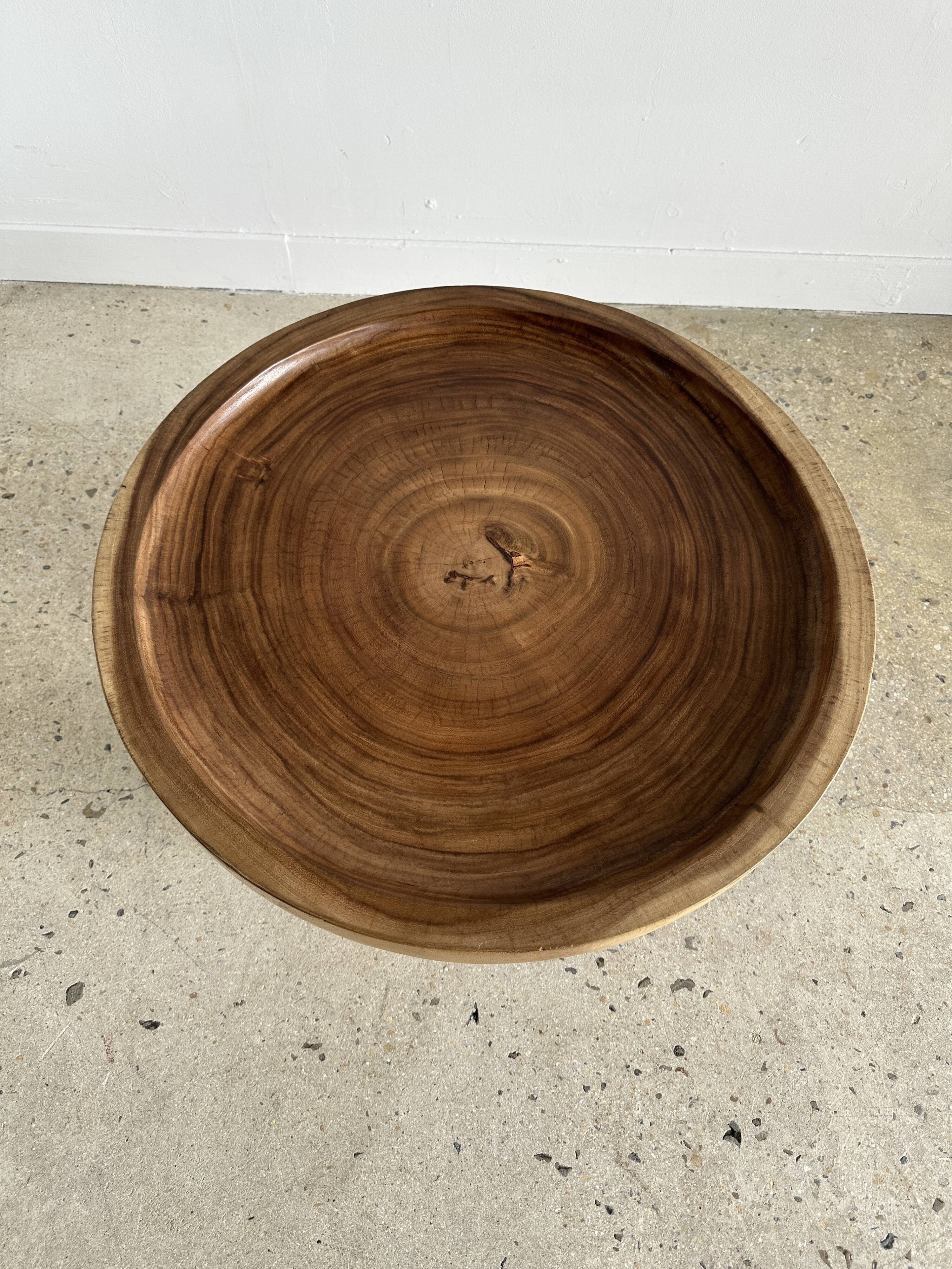 Coffee table, quadripod suar coffee table