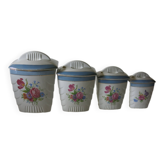 Very pretty set of 4 old spice jars from Lunéville in very good condition.