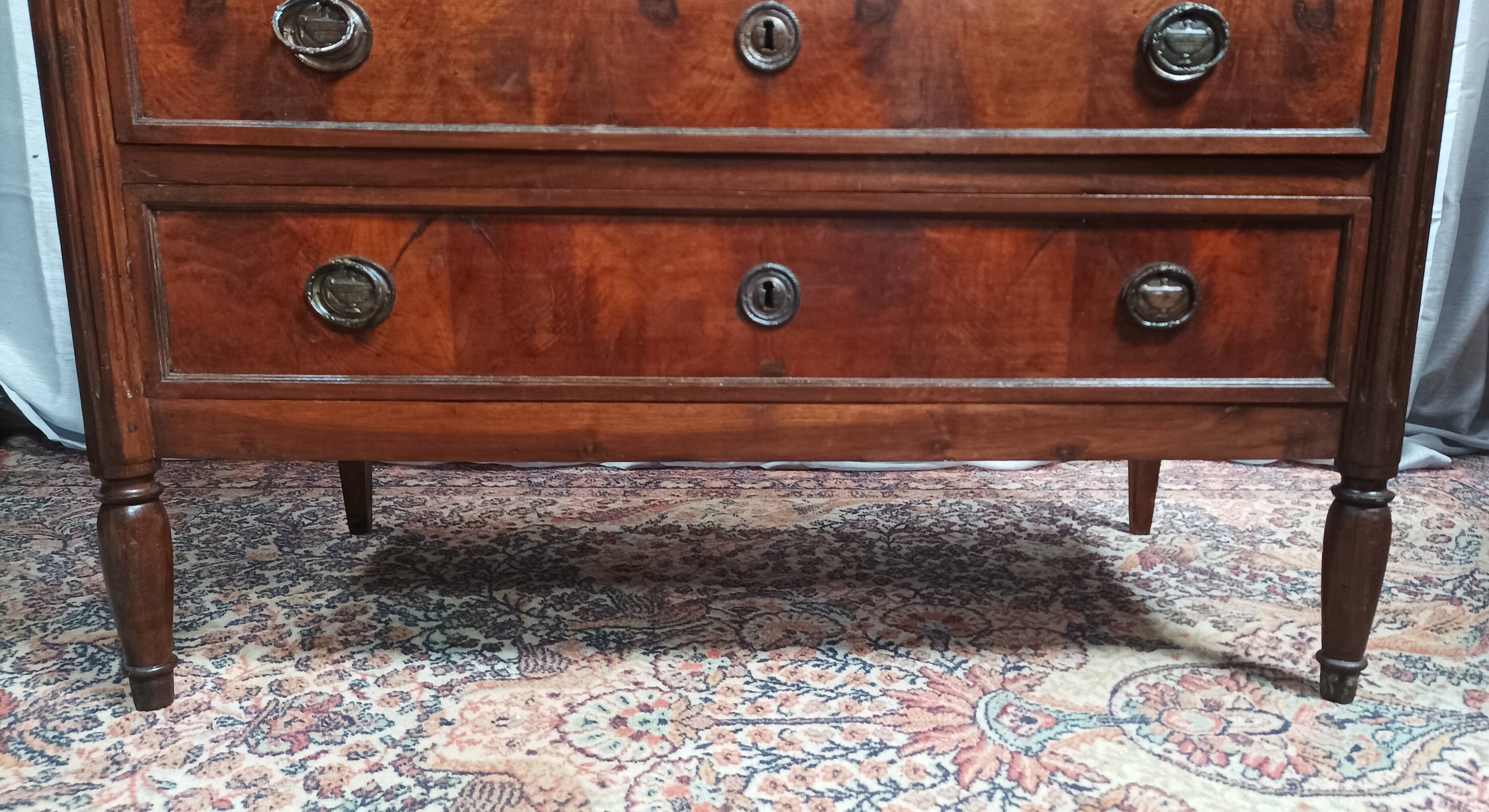 Commode Louis XVI en acajou