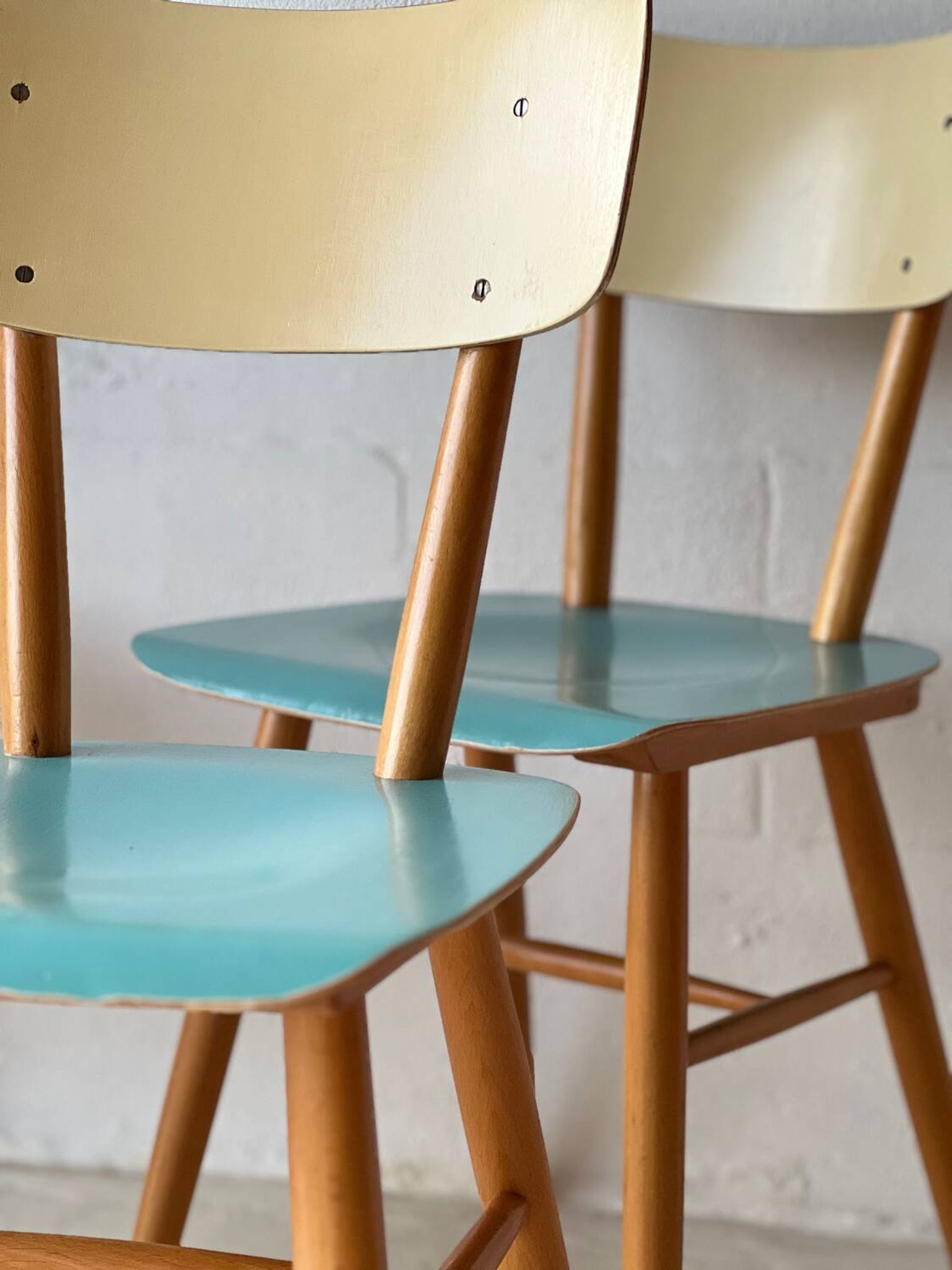 Chaises Birtro de Ton, années 1960.