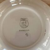 Set of 4 mismatched soup plates