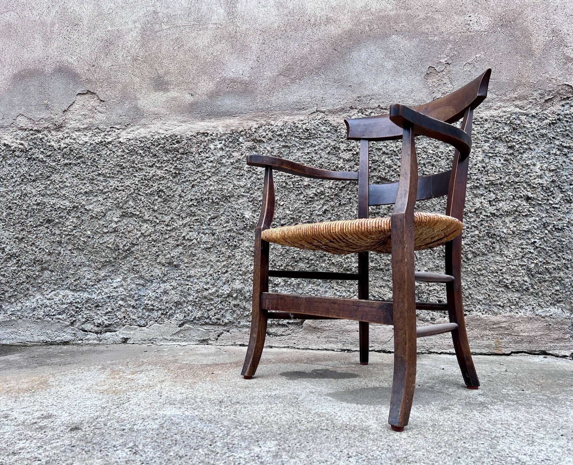 Rustic mulched armchair in oak 1940