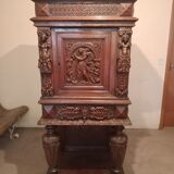 Cabinet crédence style Renaissance