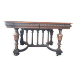 Extendable table