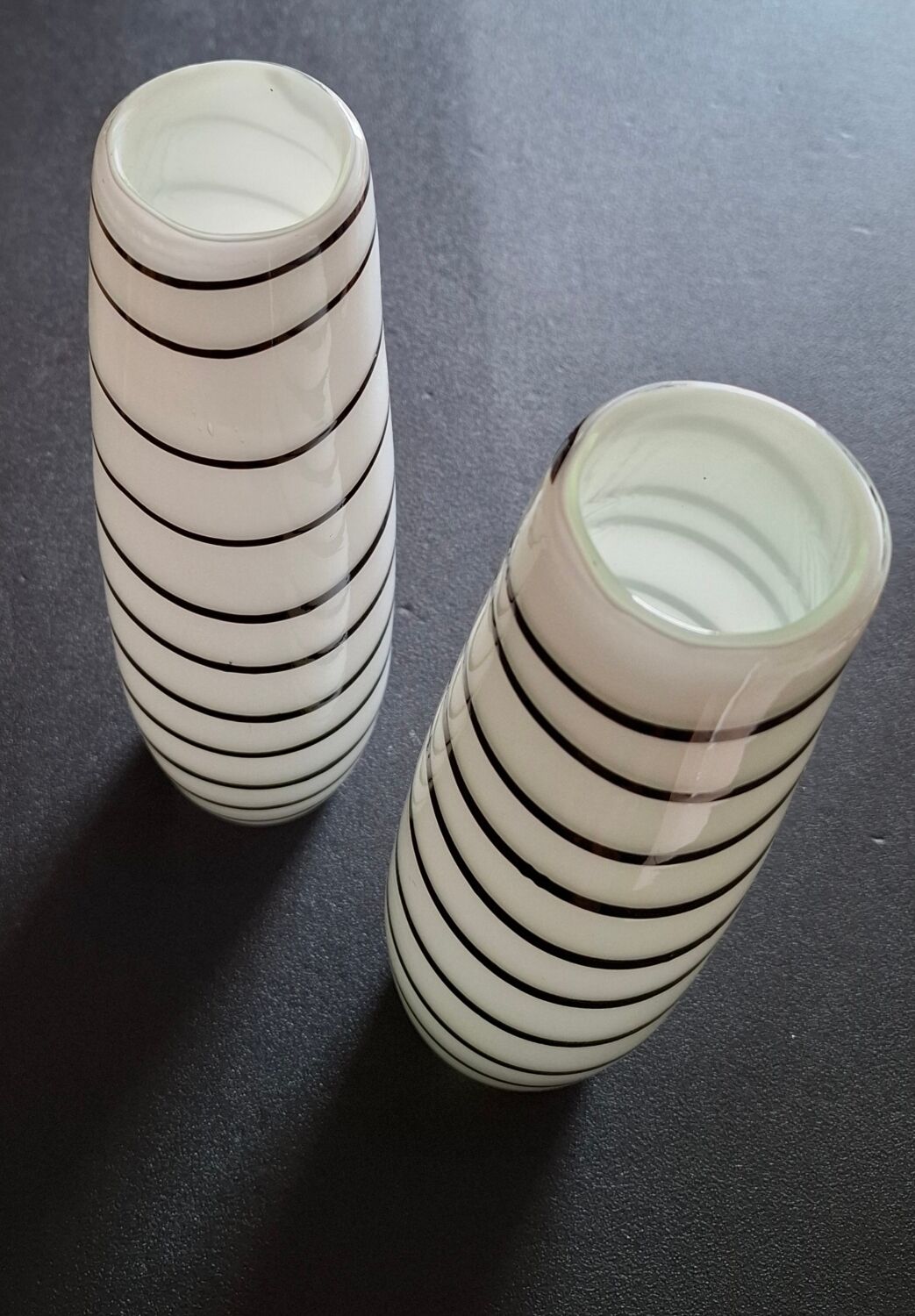 Set of 2 handcrafted opaline vases