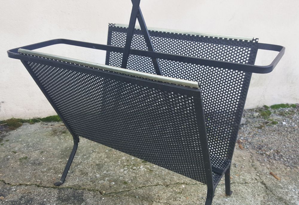 Magazine rack, 60