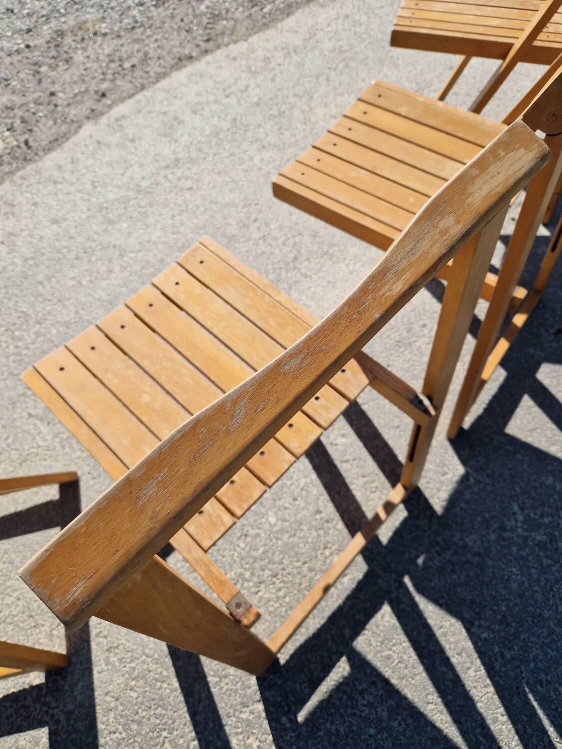 Set of 4 Vintage Folding Chairs