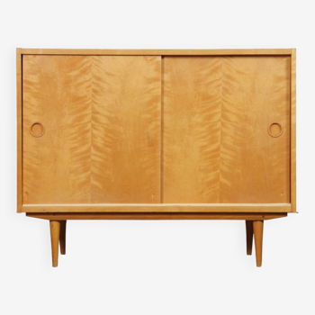 Buffet vintage à portes coulissantes par Drevozpracujici zavody, 1970