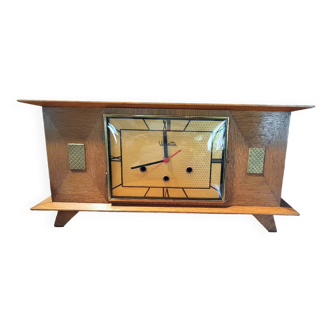 Vintage Vedette living room clock