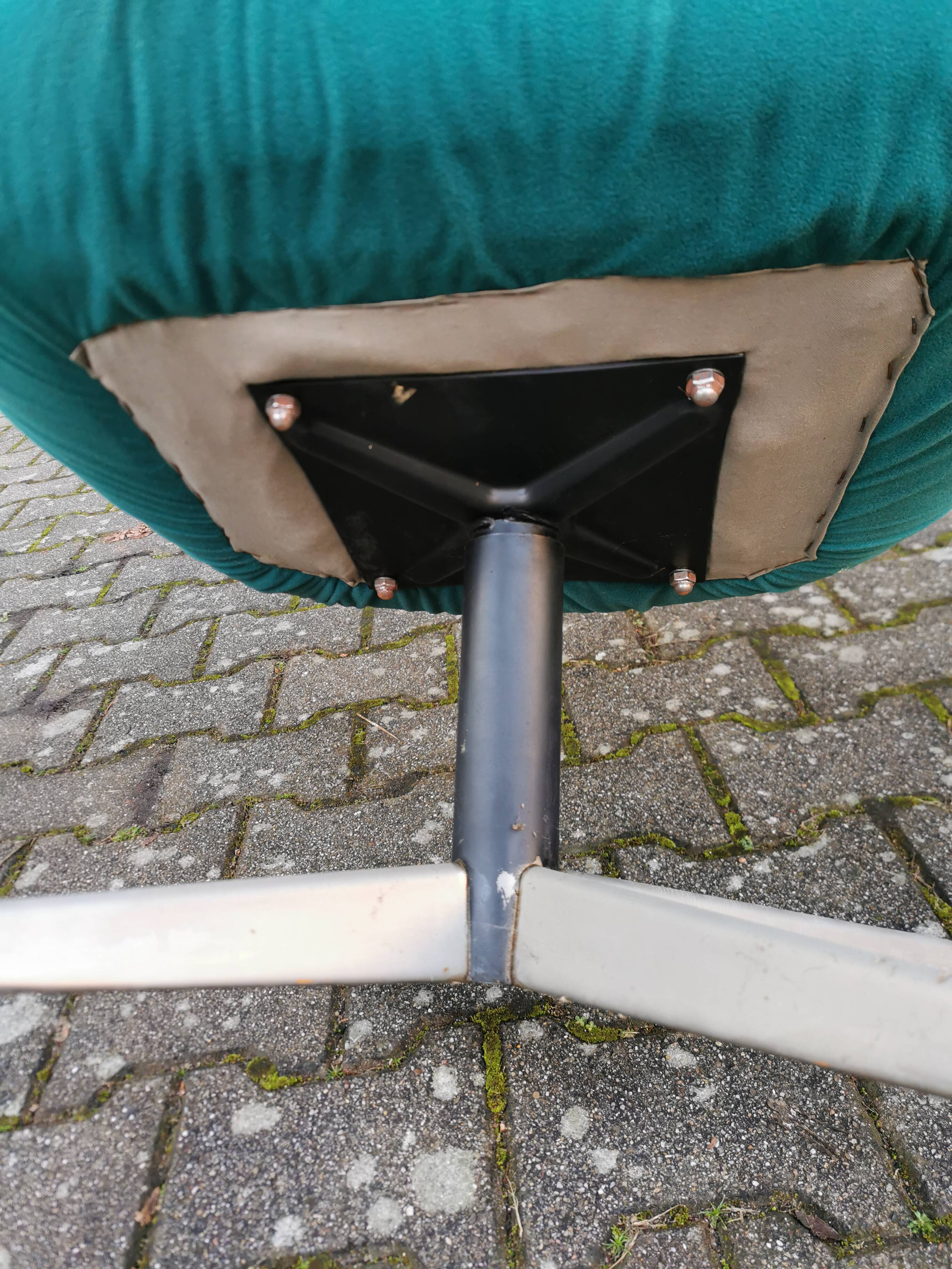 Egg swivel chairs by Carl Eric Klote, Sweden 1960